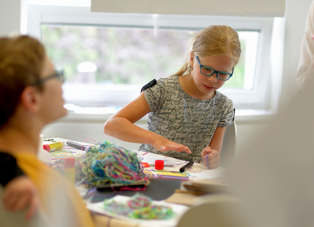 Hravé tvoření v galerii - Prázdniny v Třinci 2025